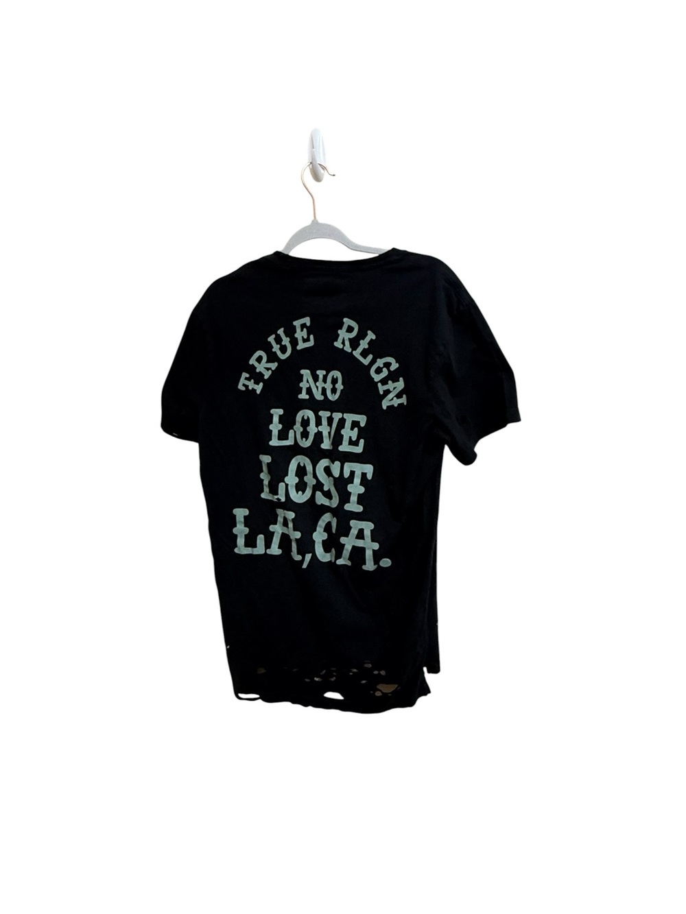 True Religion Black Distressed Graphic Tshirt size medium - Picture 2 of 3